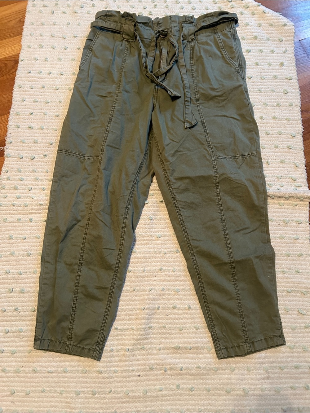 Blank NYC Olive Green Paperbag Waist cotton pants size 29